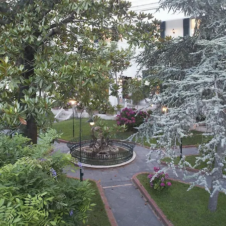 Villa Marechiaro - & Relais *